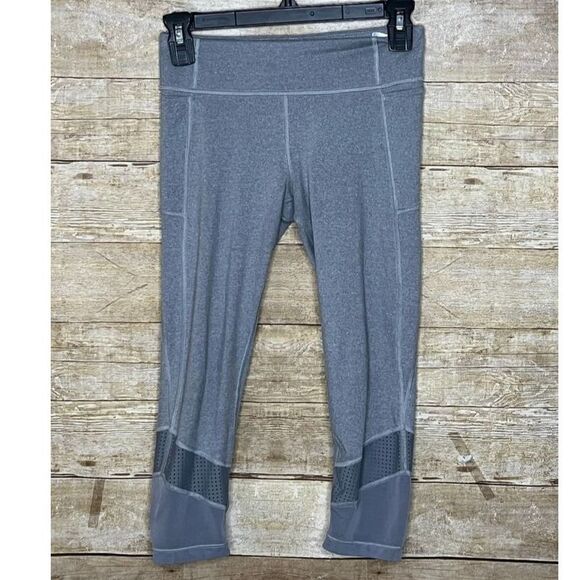 ATHLETA GIRL COBBLESTONE GRAY REFUEL MESH CAPRIS SIZE L/12 ATHLETIC PLAY ACTIVE - Picture 3 of 9